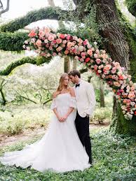.flower arches, moongates, flower crowns for the wedding party, and elaborate floral centrepieces just to start, and other couples will have just bought single stems to try to diy their wedding so, how much do wedding flowers cost? The Cost Of Wedding Flowers How Much You Ll Spend Sapphire Events