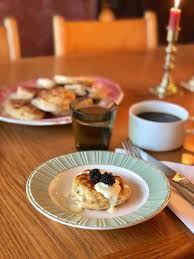 Vanilla Blackberry Drop Scones With Saffron Creme Fraiche Sauce Recipe From The Modern Cook S Year By Anna Jones Hjemme Oslo Oppskrifter