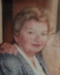 Gloria Glasser's Instagram, Twitter & Facebook