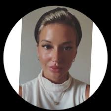 TV Mount. Does anyone know of a TV mount that can do the following: 1.  Mount