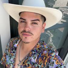 What is the key to scaling a business with 3.1-4m in revenue?