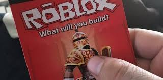 10 Roblox Card Giveaway Twitter Ends 5 X2f 4 X2f 17 Robux For Roblox Roblox Gift Card Giveaway List Roblox Gifts Gift Card Giveaway Gift Card