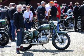 Check out their videos, sign up to chat, and join their community. Kraftstoff Motomania Lifestyle Blog Thank You For 18 X Oil Leak Rumble