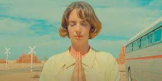 Asteroid City' Review: Wes Anderson Goes All-In on Style