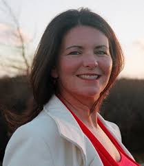 Lori Jackman's Instagram, Twitter & Facebook