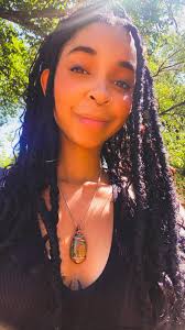 Introduction to a business owner in Arizona spreading positivity