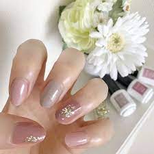 ㅤㅤㅤ ㅤㅤㅤ ジーニッシュマニキュア no 18 classy クラッシー no 22 holy ホーリー no 25 bloom ブルーム nail holic gd027 ㅤㅤㅤ いただいたジーニッシュマニキュアを さっそく使ってみました ネイル ネイルデザイン ネイル セルフ