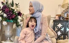 Ustaz abdullah khairi jelita tv: Hanis Zalikha Sebak Dengar Anak Minta Belajar Berwuduk