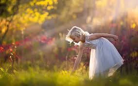 48421 women hd wallpapers and background images. Hd Wallpaper Cute Little Girl White Dress Forest Nature Wallpaper Flare