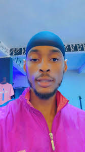 Truc de ouf , un journaliste japonais filme un IPhone 13 en 1980😲 #viral  #foryouシ #foryoupage #iphone #Matrixe