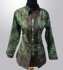 Model baju batik wanita memang tidak ada habisnya selalu muncul dengan desain kombinasi yang lebih berpariasi sehingga sampai sekarang pengguna batik memang terus bertambah peminatnya. 30 Desain Model Baju Batik Terbaik 2021 Paling Modis