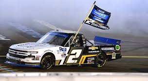The nationwide series race is 200 laps (300 miles) and the camping world truck series race is 146. Gander Truck Series Championship Recap Results From Phoenix Nascar