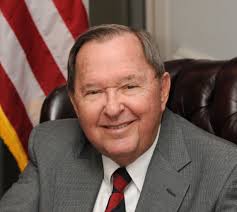 Alice Lloyd College Receives Historic $10 Million Endowment Gift from The  Bill Gatton Foundation