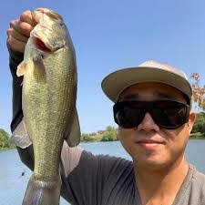 Grace Lake's Instagram, Twitter & Facebook