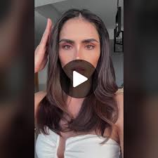 Moldeado de Cabello con Plancha: Tips y Técnicas