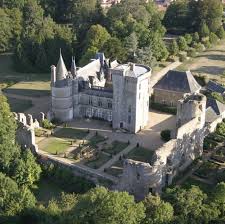 Chateau De La Flocelliere Vendee France Castle French Castles Beautiful Castles
