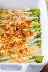 Asparagus Casserole In A Creamy Alfredo Sauce Topped With Crisp Cheesy Bread Crumbs Th Asparagus Casserole Recipes Asparagus Casserole Asparagus Recipes Baked