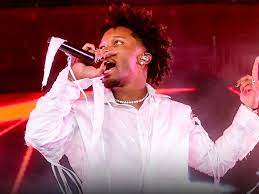 Singer D4vd Performs After Dead Body Found In His Tesla