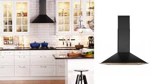 La solution gain de place dans une petite cuisine ou une cuisine de style traditionnel, le choix d'une hotte aspirante murale sera une solution grain de place. 10 Hottes Ikea Qui S Affichent En Cuisine Diaporama Photo