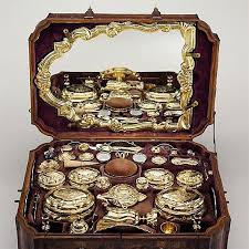 Toilet Set 1743 45 In Original Leather Case Augsburg Germany Metropolitan Museum Of Art Antique Vanity Set Vanity Set Antique Vanity