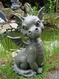 Feng shui, gartenfigur, japan steinfigur buddha steinguss, gartendeko, statue. Susser Gartendrache Sitzend Drache Figur Kaufland De