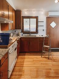 Because let's be honest, i am always looking for the cheapest and easiest way to modernize our home. Painting Our Kitchen Window Trim White Dream Green Diy