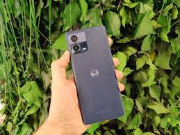 Motorola Edge 30 Fusion Review ...
