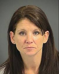 Kelly Wingate's Instagram, Twitter & Facebook