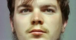 Prosecutor seeks to replace special prosecutors