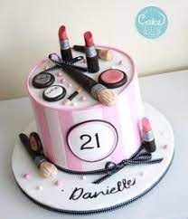My first makeup bag cake……all details are fondant and/or gumpaste. 64 Makeup Cakes Ideas In 2021 Make Up Cake Cupcake Cakes Girl Cakes