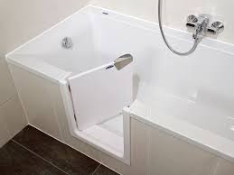 Unsere dusche zum baden vorstellen? Badewannenturen Fur Umbau Wanne Zu Dusche Nullbarriere