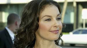 Kit Williamson Says His New Queer TV Comedy 'Unconventional' Isn't About  Politics, but 'Unfortunately Our Lives Have Been Politicized': 'I'm Not  Going to Quiet Down'