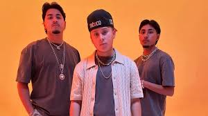 Yahritza y su Esencia se pronuncian tras redadas migrantes en EU