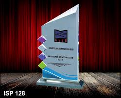 We are manufacturer and supplier of liquid silver mercury in well protected flasks of 34.6kgs and we also ensure safe and prompt delivery of goods to your destination. Isp 128