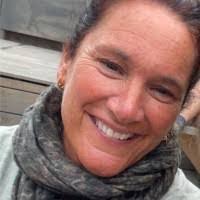 Nina Eastwood's Instagram, Twitter & Facebook