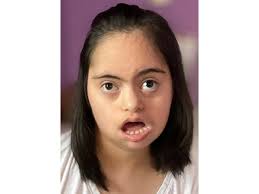 Reina Estrada Obituary (2003