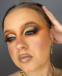 Kirstie Dowling Makeup