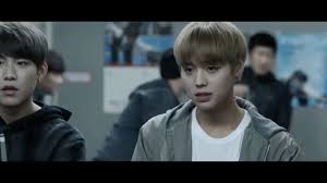 Wanna one park jihoon : Park Jihoon ë°ì§í Cut Wanna One Beautiful Movie Ver Youtube