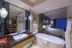Perabot bilik mandi mewah dan tab mandi terbina dalam mencipta kemudahan spa suasana di rumah anda. Tandas Bilik Mandi Mewah Hotel Bintang Gambar Unduh Gratis Imej 500655251 Format Jpg My Lovepik Com