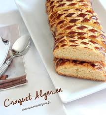 Recette Croquets Facile Petits Gateaux Secs Aux Oeufs Recette Recette Croquet Gateau Sec Gateau Sec Algerien
