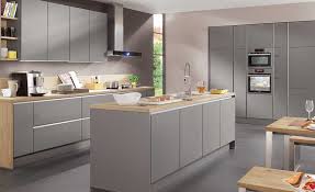 Al solicitar un catalogo de cocinas modernas podemos ver que las propuestas nos ofrecen diseños totalmente innovadores y elegantes. Cocinas Modernas En Alcorcon Y Madrid Tu Mueble De Cocina