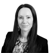 Kristin Fink's Instagram, Twitter & Facebook