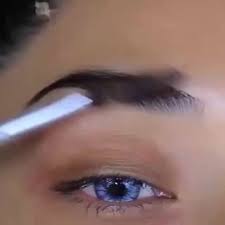 طريقة رسم الحواجب طلب بعض المتابعين explore اكسبلور فولو mira fashion83 بنات جده بنات مكه makeup soft eye makeup colored contacts