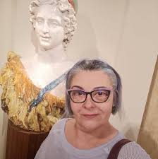 Oltre 50.000 persone hanno già firmato la nostra nuova proposta di legge  Eutanasia Legale. Il testo da noi promosso dà la possibilità alle persone  che soffrono, senza speranza di cure, di poter