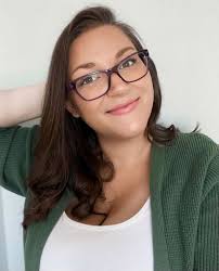 Senior Photographer in Estacada