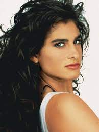 Mirá la entrevista esta noche en diálogo con longobardi, 10 pm buenos aires, 9 pm miami. Gabriella Sabatini Gabriela Sabatini Tennis Players Sports Celebrities