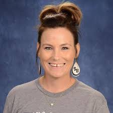 Mandi Kelley's Instagram, Twitter & Facebook