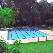 I tot dins l'entorn de la garrotxa. Colonies D Estiu Cet10 Col Lectiu D Esport Per A Tothom 10