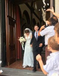 Ci tengo particolarmente a condividere questo ricordo perché tra qualche ora avverrà la nostra promessa di matrimonio al comune.per poi arrivare all. Irene Pivetti A Domenica Live Il Matrimonio Di Ludovica Maria Foto Ultime Notizie Flash