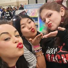 Taylor Na'Cole (@mrsfifiroller) • Instagram photos and videos